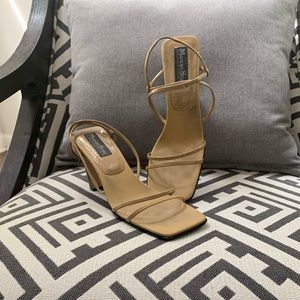 Taupe scrappy sandal